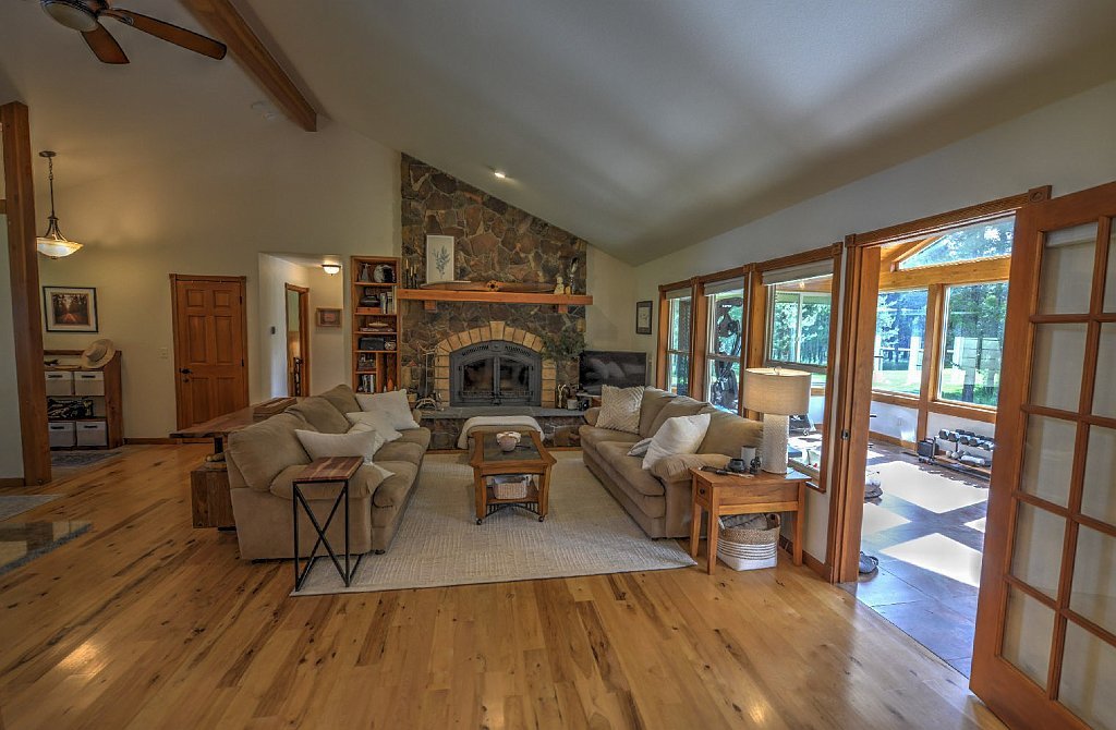 Home Interiors -13.jpg